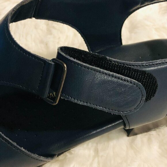SAS. SUNTIMER TRIPAD COMFORT HEEL STRAP WOMEN'S LEATHER NAVY BLUE SANDAL 9.5 - Picture 4 of 5